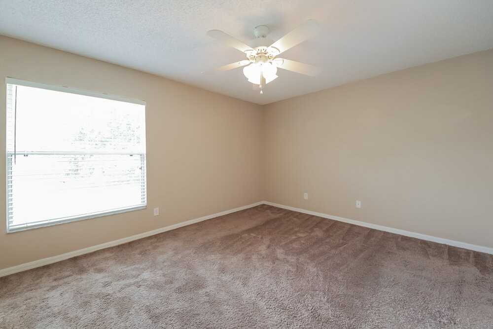 13206 Moonflower Ct - Photo 7 of 15