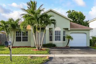 9711 Sw 16th Ct - Photo 1 of 1