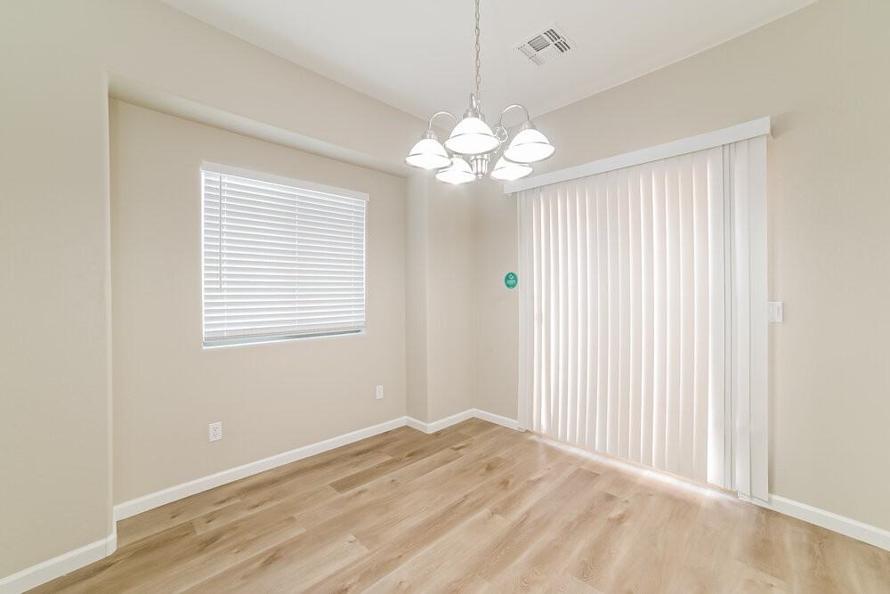 14843 W Ashland Ave - Photo 4 of 17