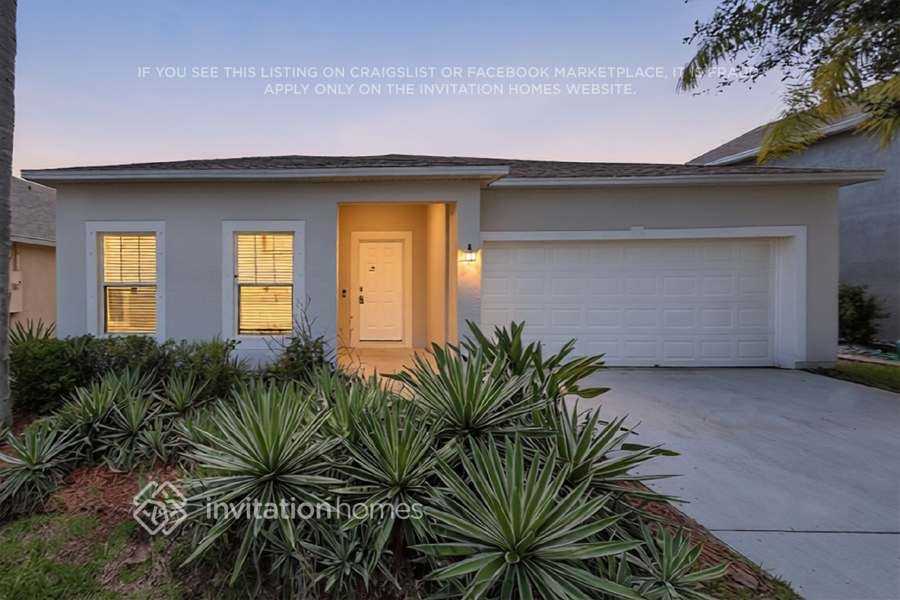 4992 Outlook Dr - Photo 3 of 18