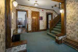 featured image of 526 Stewart Ave #32