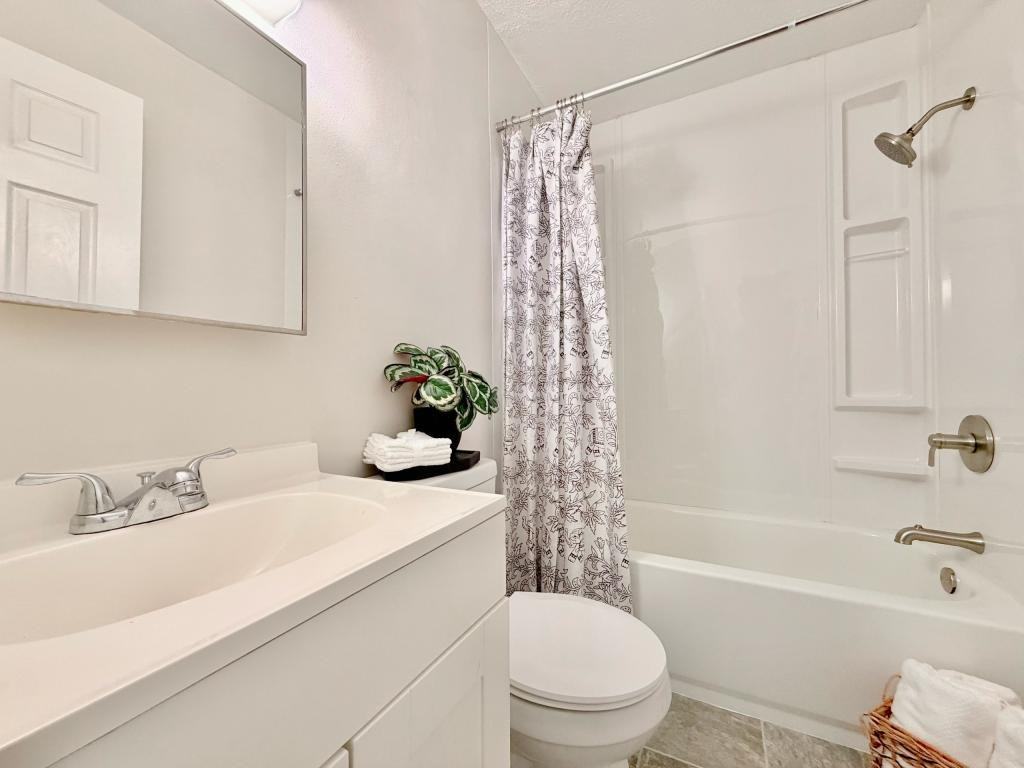 2608 Avery St - Photo 5 of 16
