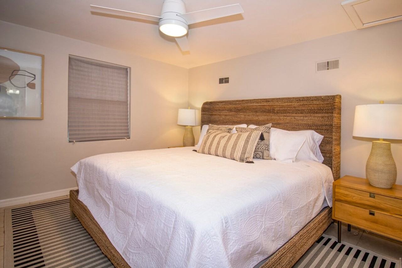 2405 N Beach Rd #1590873P - Photo 4 of 15