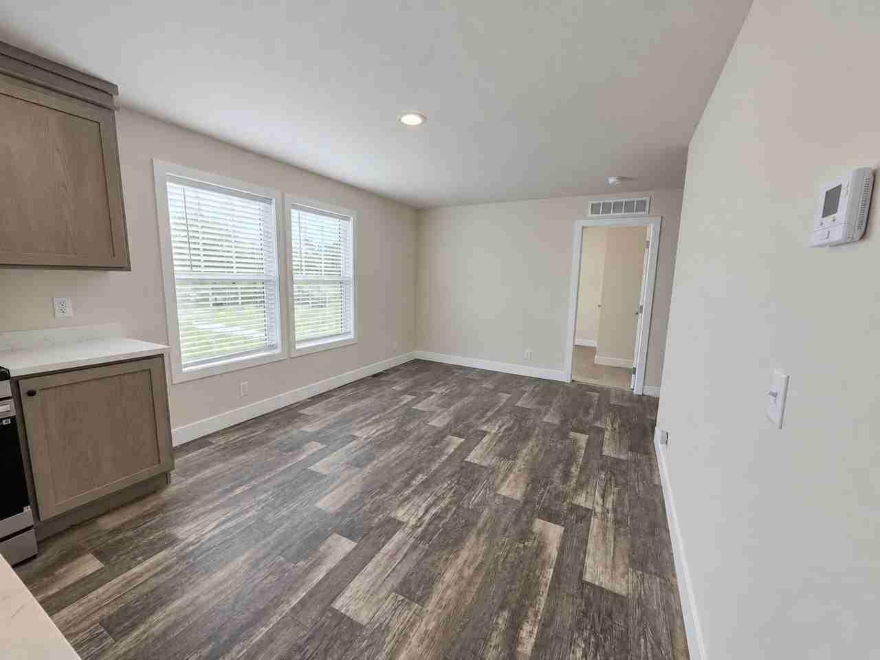 4393 Hemlock Loop #548 - Photo 7 of 21