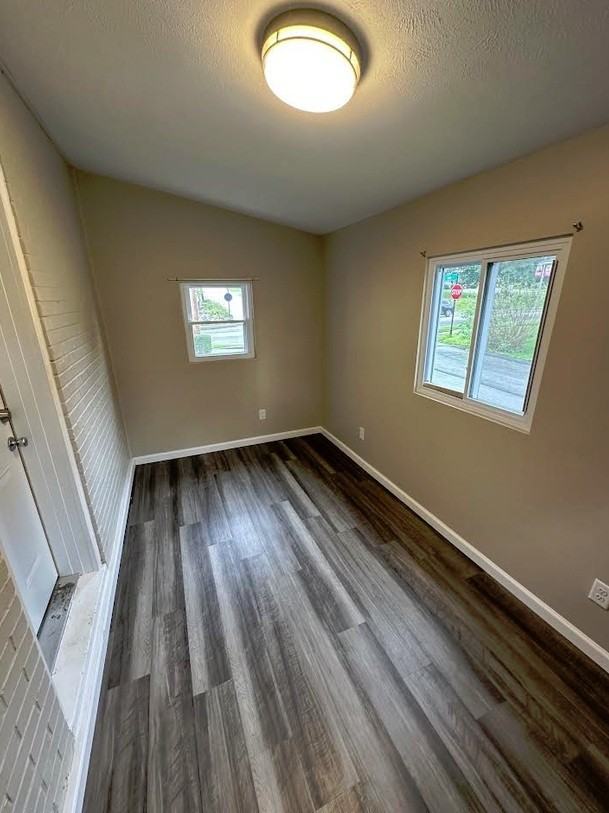 1701 Lincoln Way - Photo 5 of 18