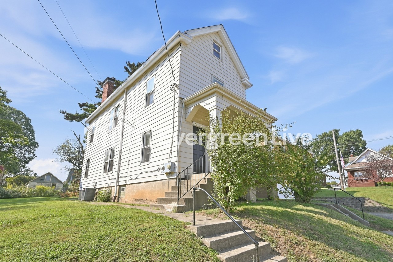 3987 Glenmore Ave - Photo 2 of 14
