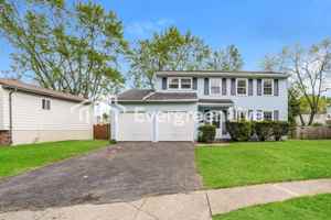 featured image of 2903 Amber Ct