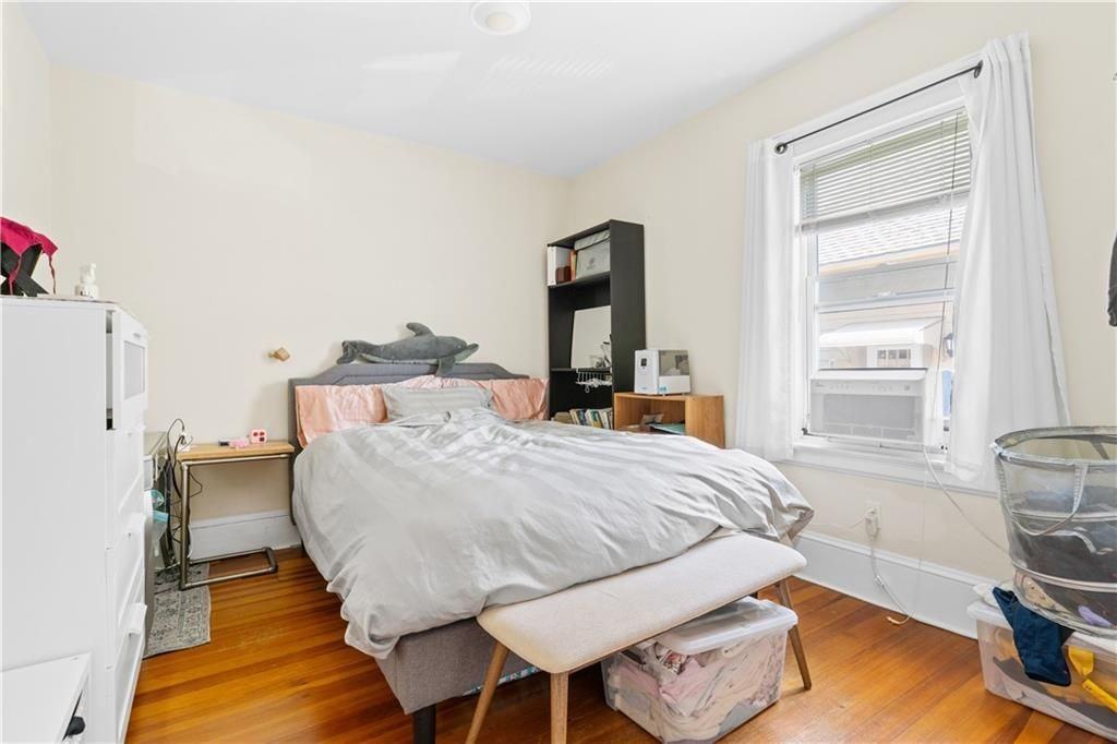 183 Narragansett St - Photo 7 of 19