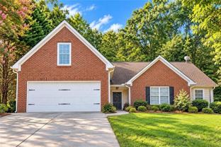 1055 Chatham Rd - Photo 1 of 1