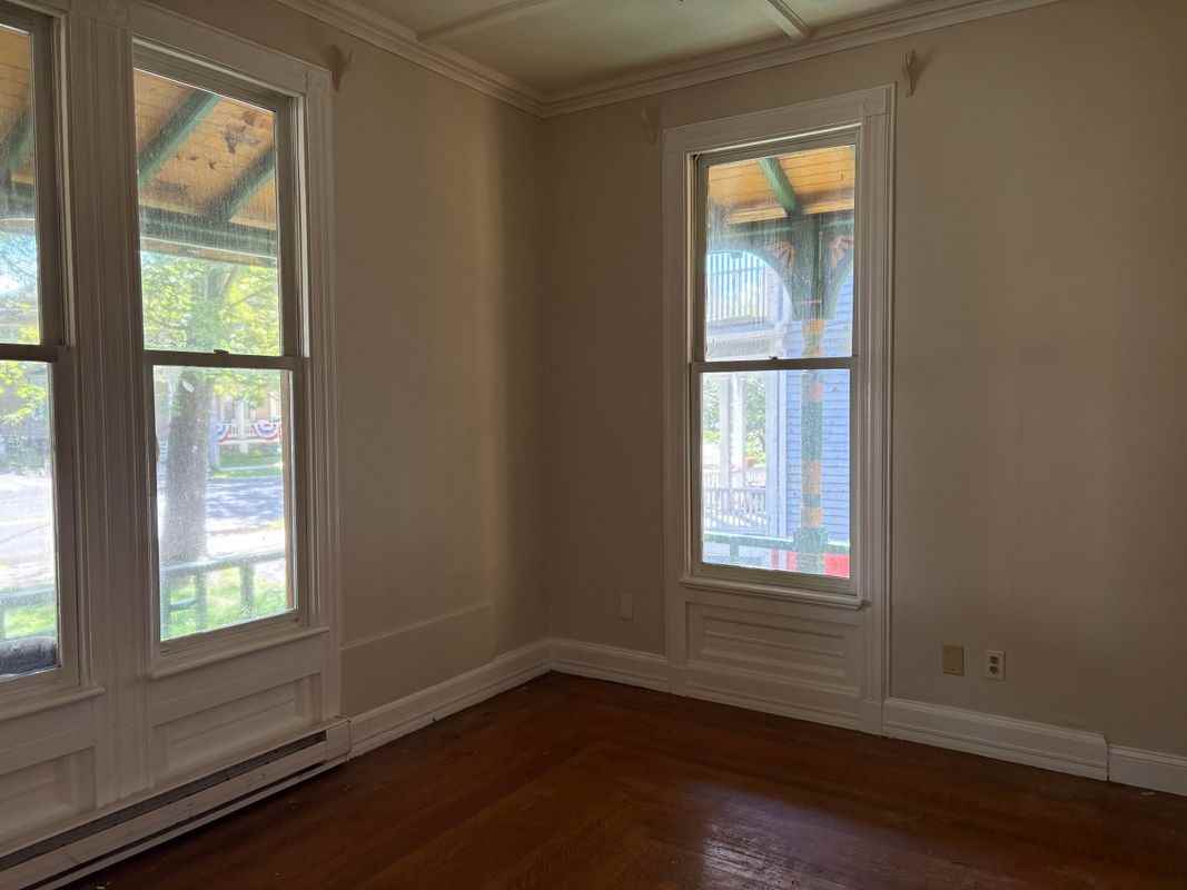 176 N Main St - Photo 2 of 3