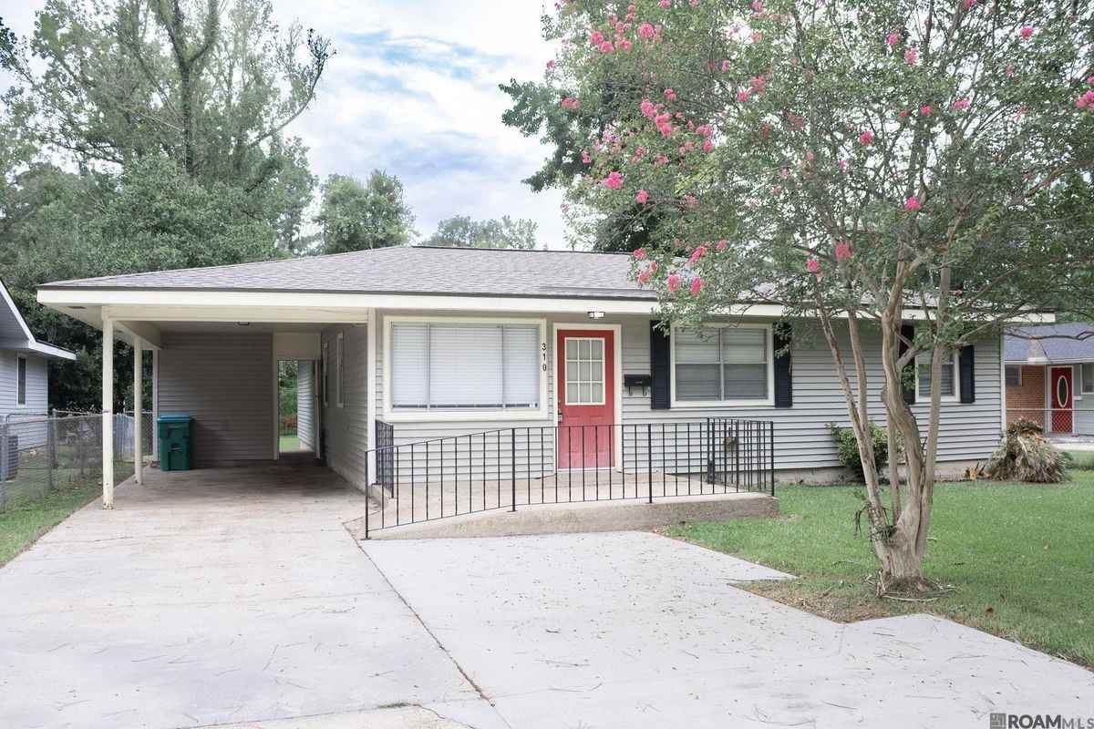 310 Alexander Dr - Photo 2 of 21
