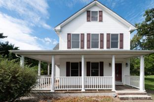 135 Summerhill Rd - Photo 1 of 1