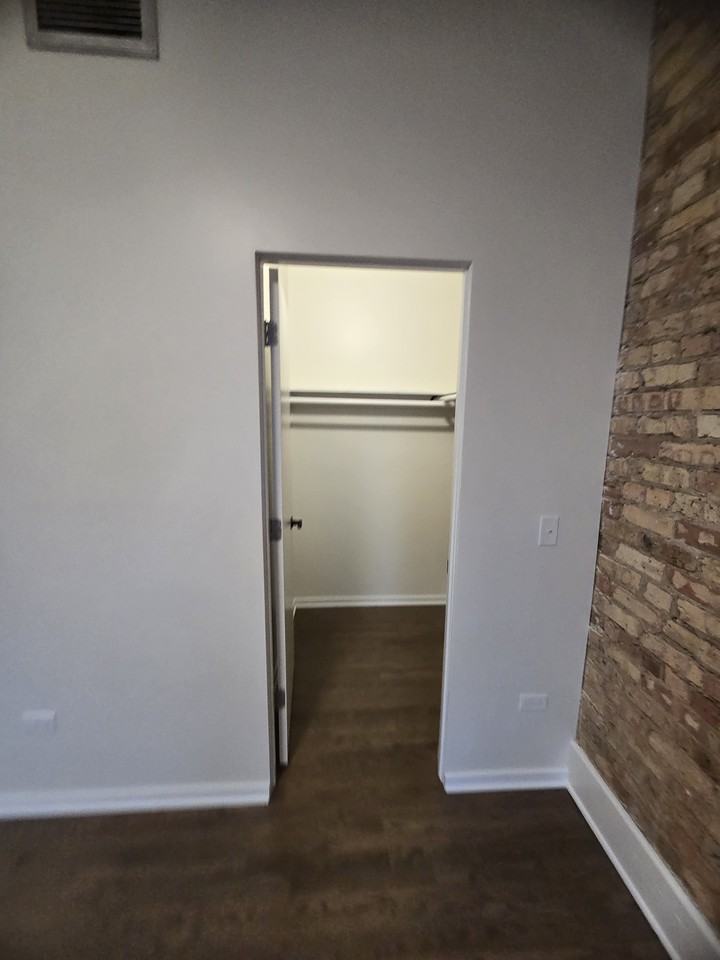 W Wrightwood Ave & N Halsted St - Photo 6 of 12