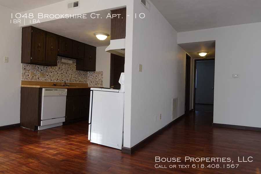 1048 Brookshire Ct #10 - Photo 5 of 6