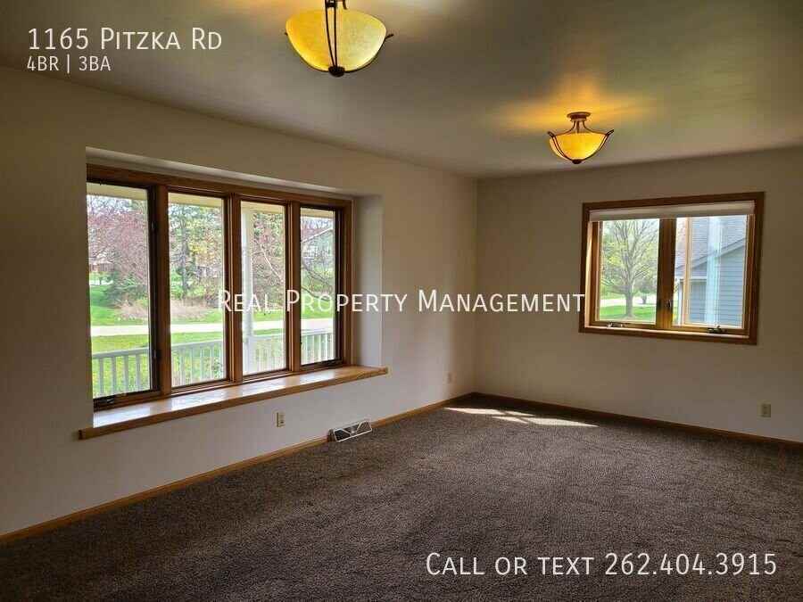 1165 Pitzka Rd - Photo 2 of 26