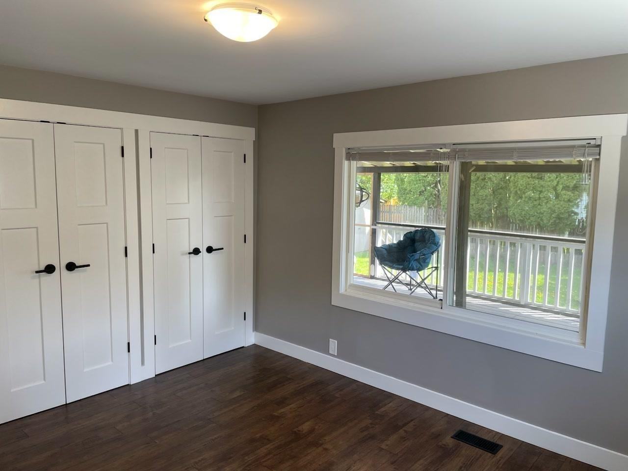 45602 Lewis Avenue - Photo 4 of 9