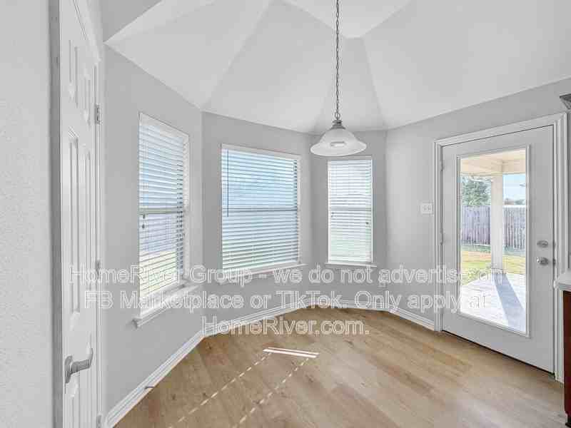 8009 Juliette Dr - Photo 6 of 22