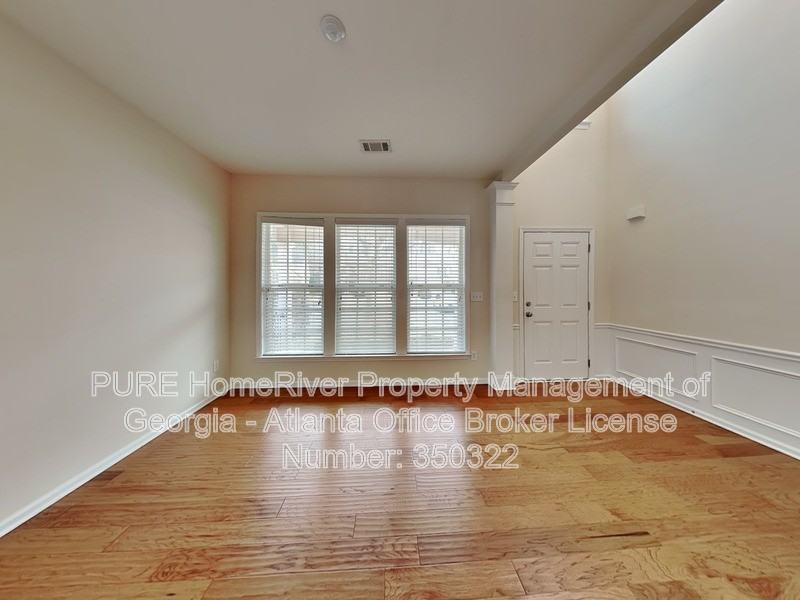 724 Friars Head Dr - Photo 5 of 29