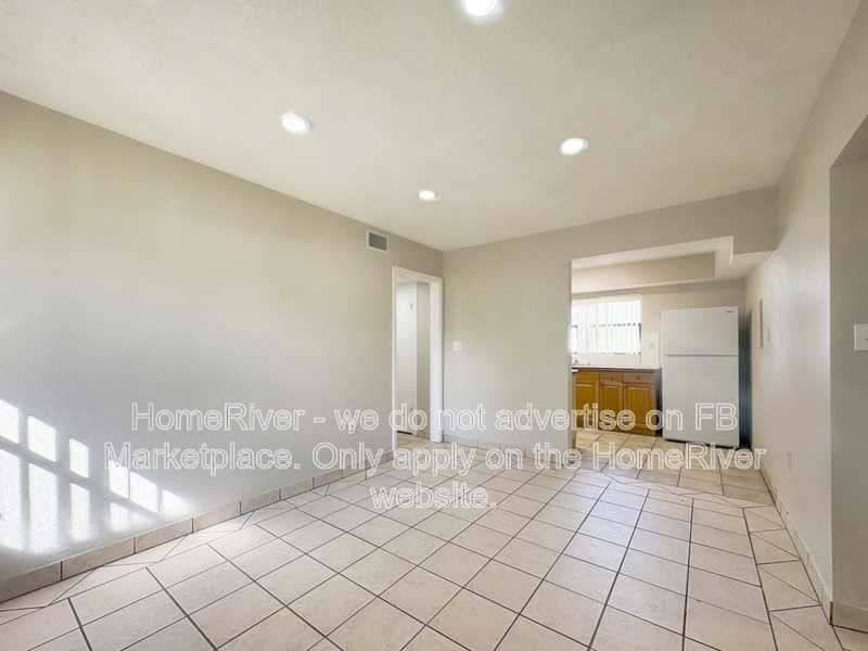 1316 Dora Dr - Photo 4 of 23