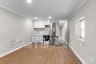 325 54th Ave N #AH - Photo 1 of 1