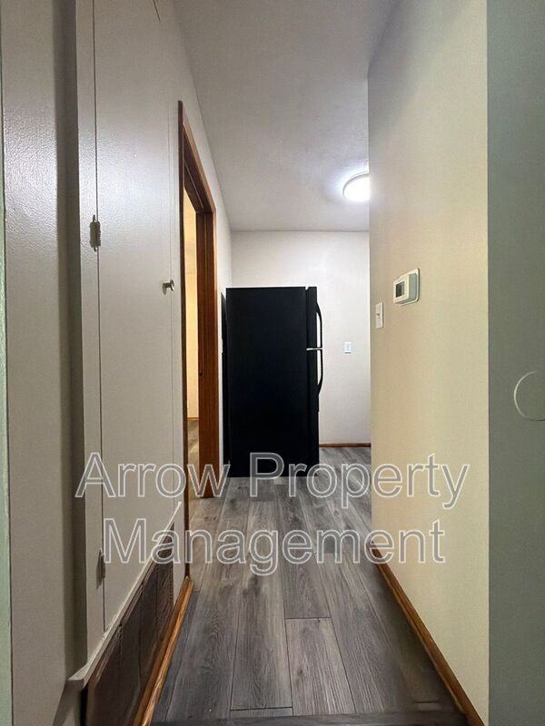 1410 F St #11 - Photo 7 of 14