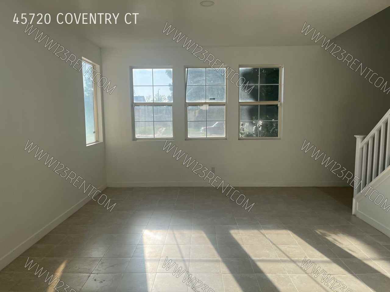 45720 Coventry Ct - Photo 5 of 42