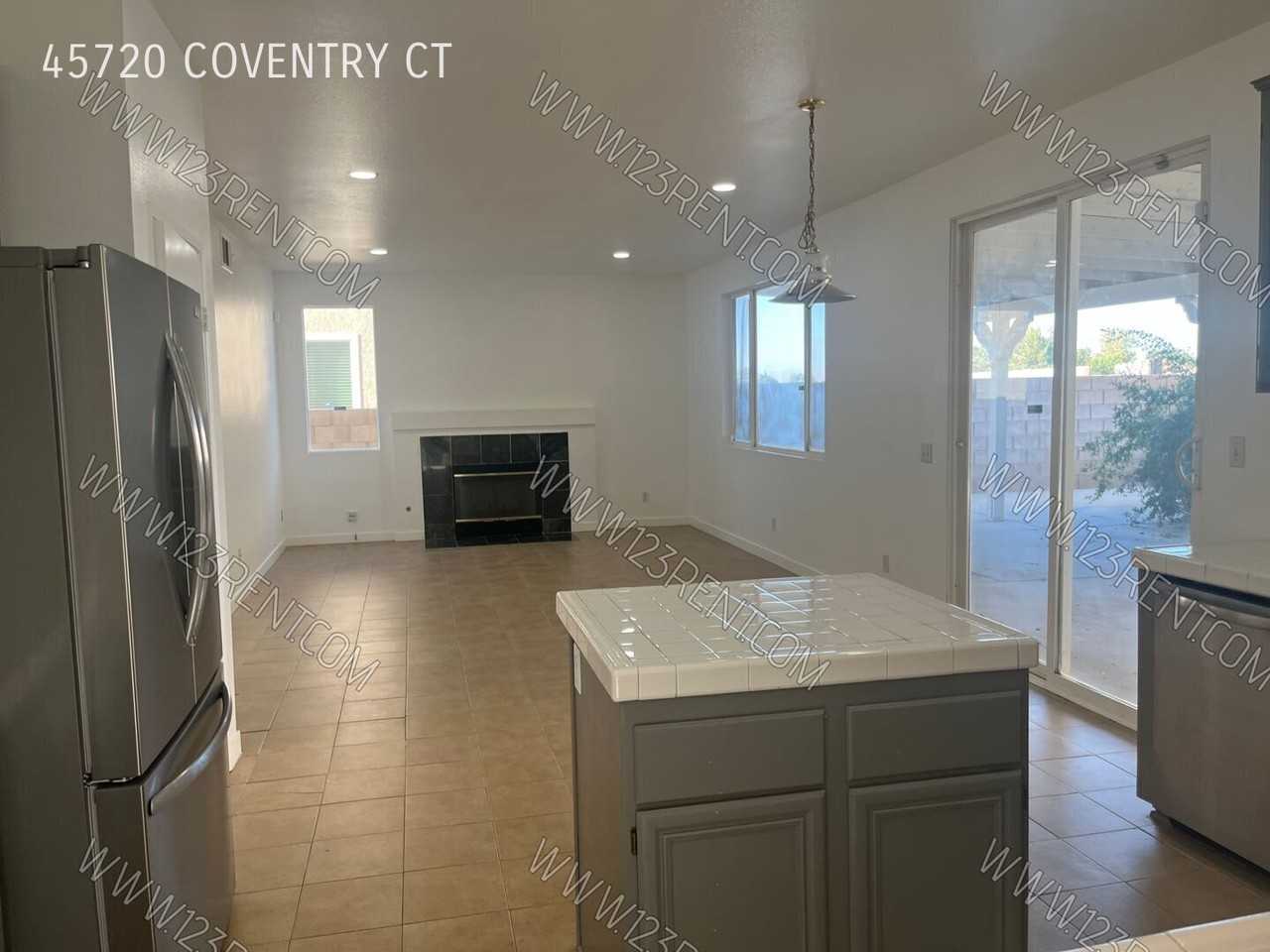 45720 Coventry Ct - Photo 6 of 42