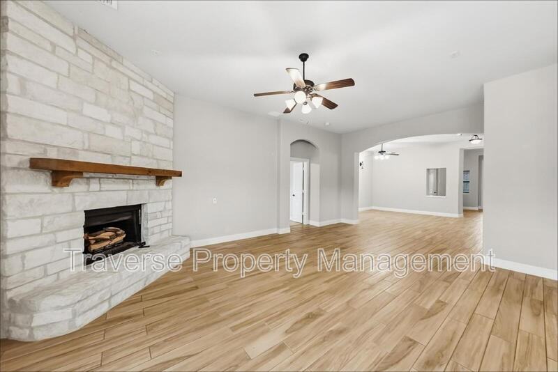 4320 Waterstone Rd - Photo 5 of 32