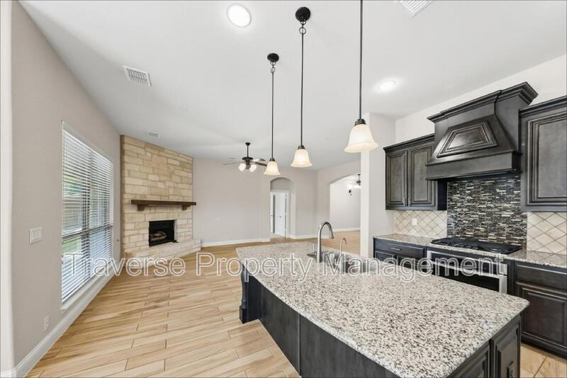 4320 Waterstone Rd - Photo 6 of 32
