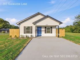 203 Glenview Ln - Photo 1 of 1