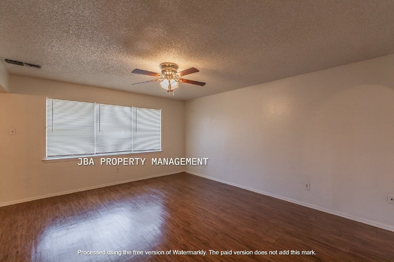 1764 Farleigh Ct - Photo 5 of 39