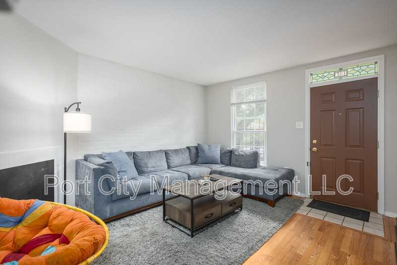 1814 E Fairmount Ave - Photo 6 of 28