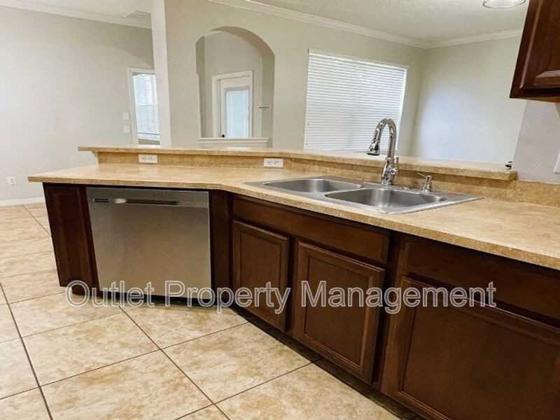 2334 Victoria Falls Dr - Photo 5 of 17