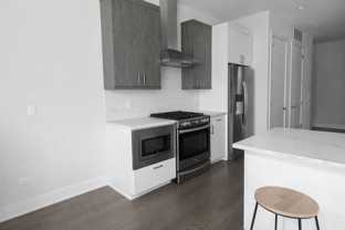 2217 W Madison St #314 - Photo 1 of 1