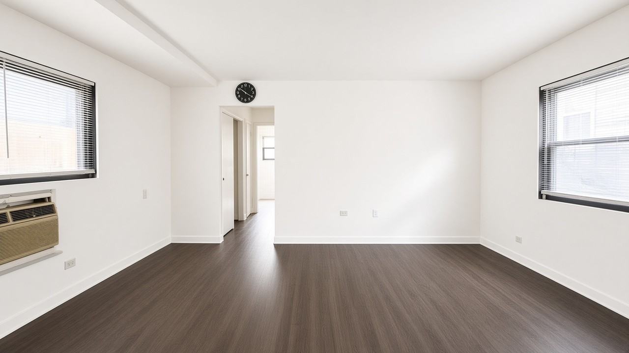 1947 W Granville Ave #1N - Photo 3 of 8
