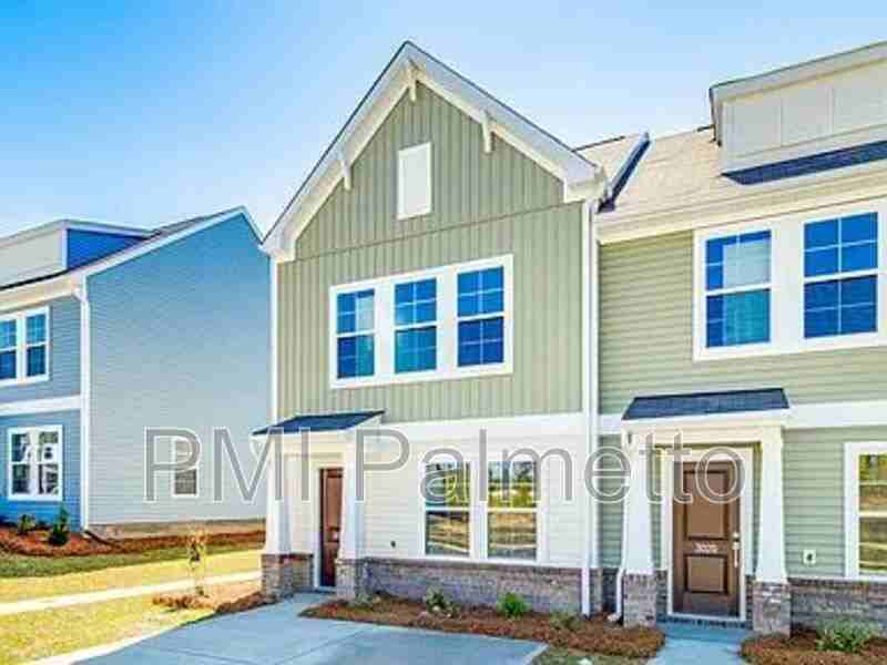 3022 Harborview Dr - Photo 4 of 32