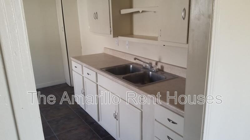 1715 S Highland St - Photo 4 of 7