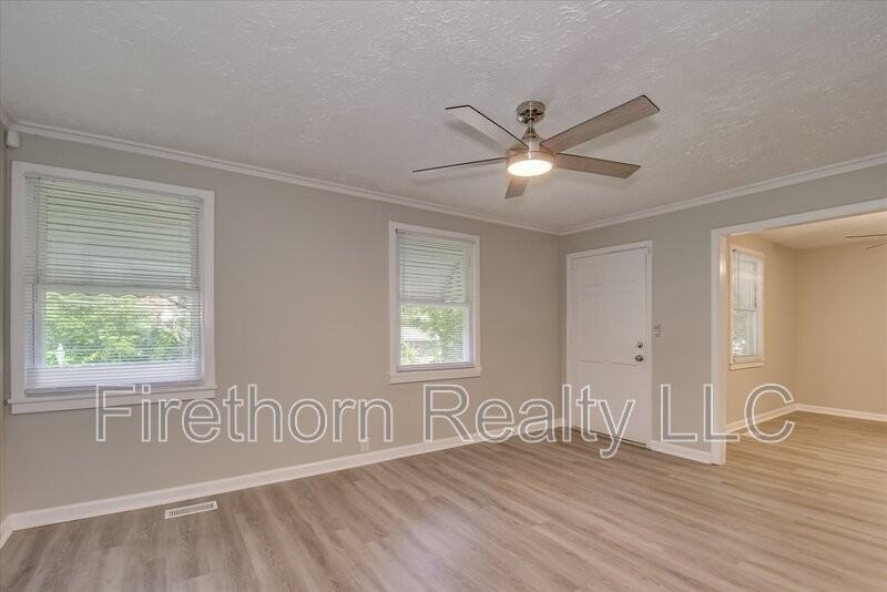 2717 Richmond Hill Rd - Photo 5 of 28