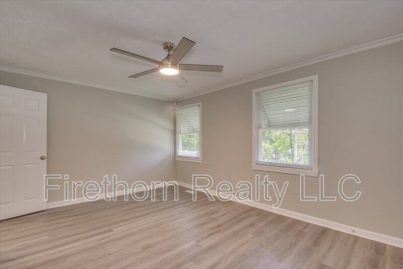 2717 Richmond Hill Rd - Photo 6 of 28
