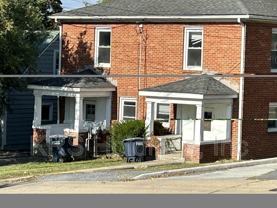 264 Luther King Jr Way - Photo 1 of 1