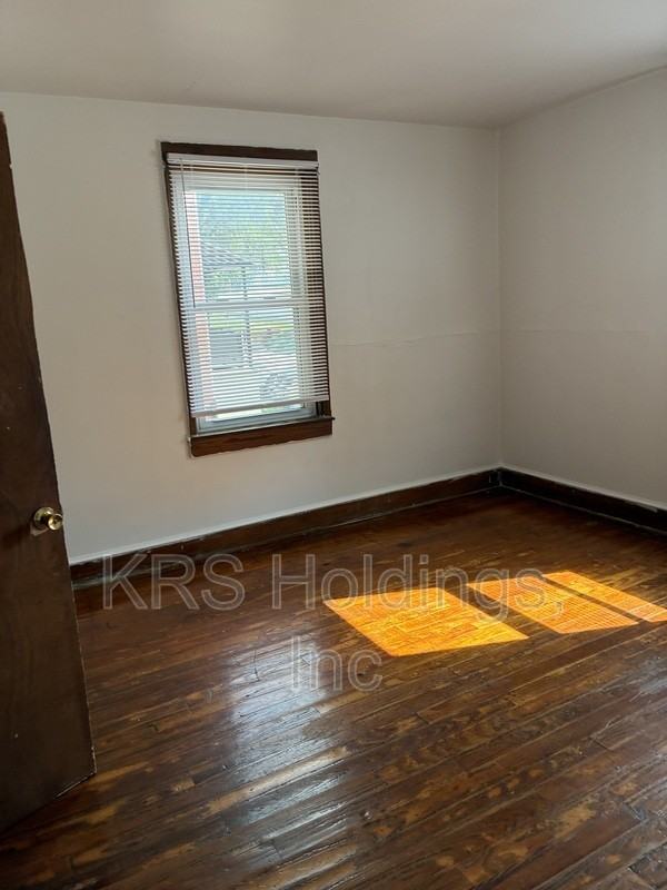 264 Luther King Jr Way - Photo 2 of 11
