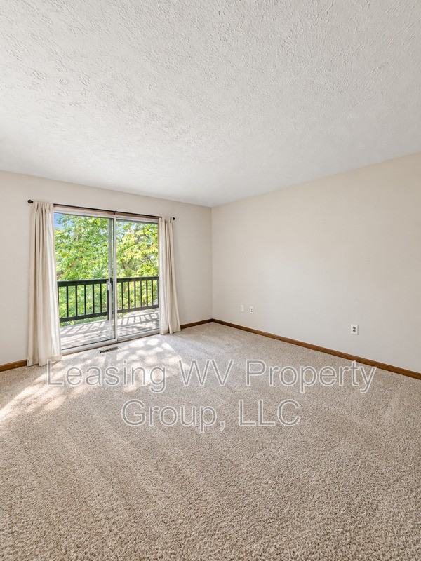 2213 Avinell Dr - Photo 7 of 12