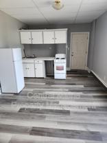 85 Pine St #4 - Photo 1 of 1