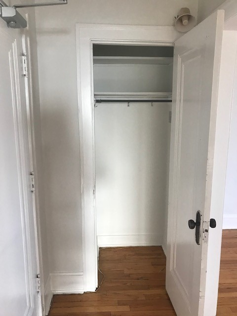 534 Hinman Ave #E2 - Photo 7 of 16