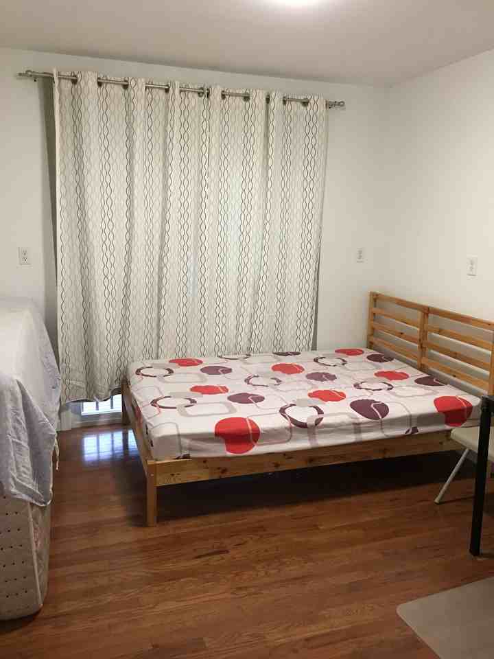 84 Romaine Ave #5 - Photo 2 of 7