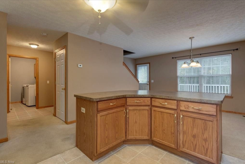 188 Steele Ave - Photo 7 of 22