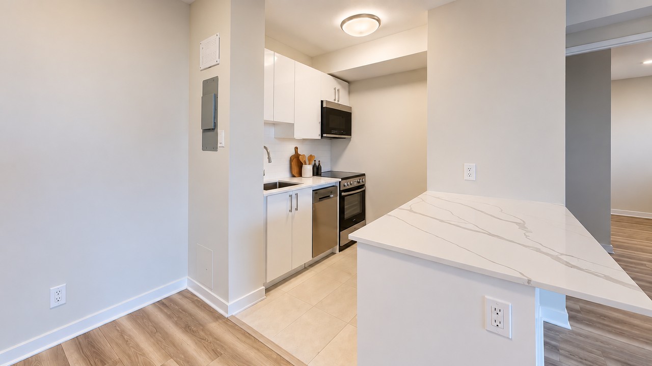 61 McEwen - Photo 2 of 11