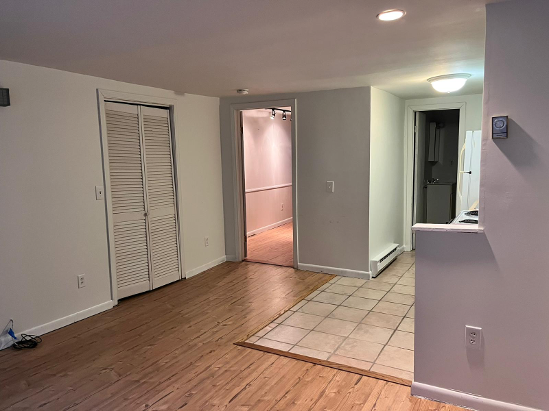 15 Irving St - Photo 5 of 11