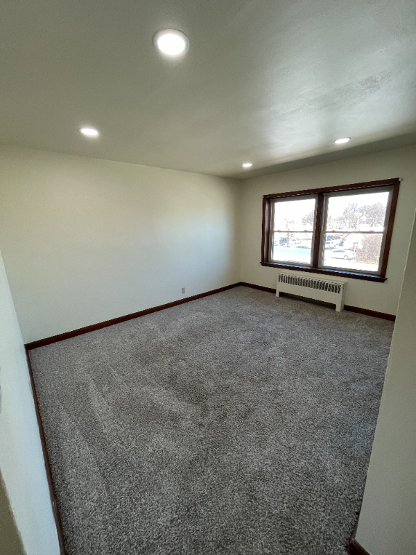 5723 W Lincoln Ave #4 - Photo 5 of 7