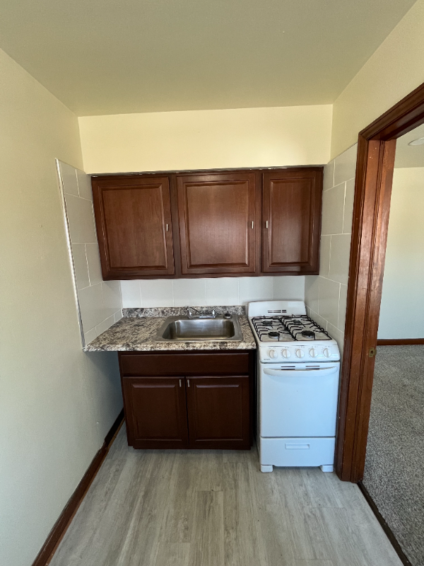 5723 W Lincoln Ave #4 - Photo 6 of 7